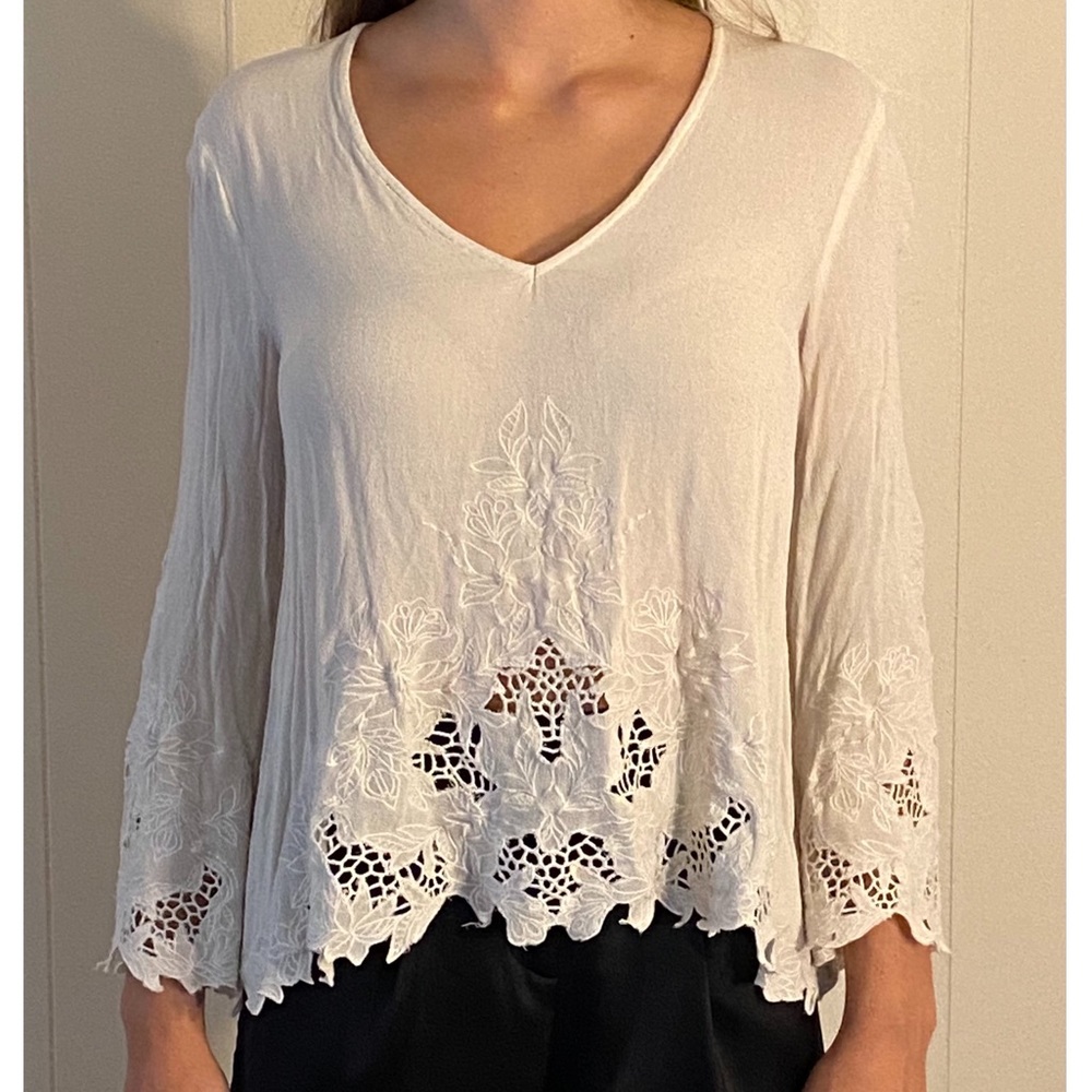 ASTR The Label | Flowy Long Sleeve with Lace Detail
